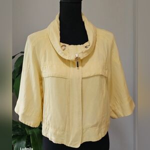SANDRO Sportswear Size M Women's Yellow Cropped Jacket‎